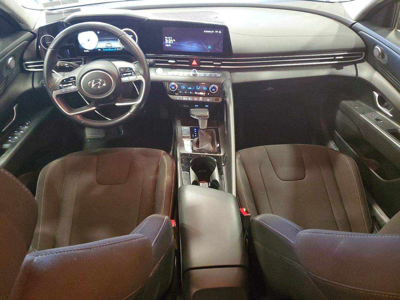 2023 HYUNDAI ELANTRA SEL photo 15