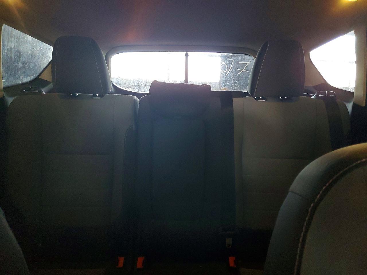 2016 FORD ESCAPE SE photo 28