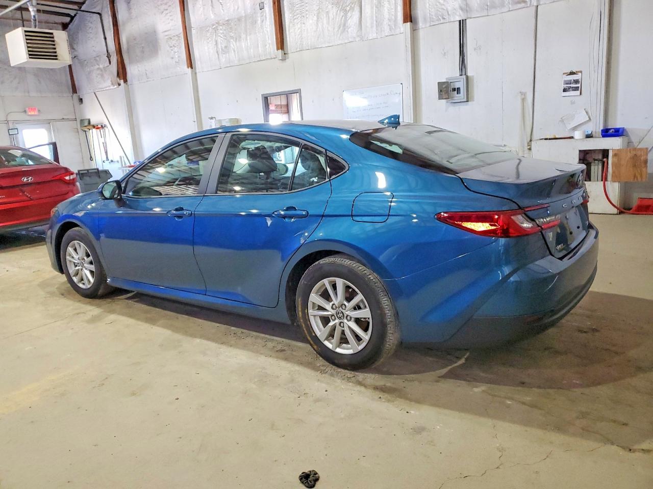 2025 TOYOTA CAMRY XSE photo 4