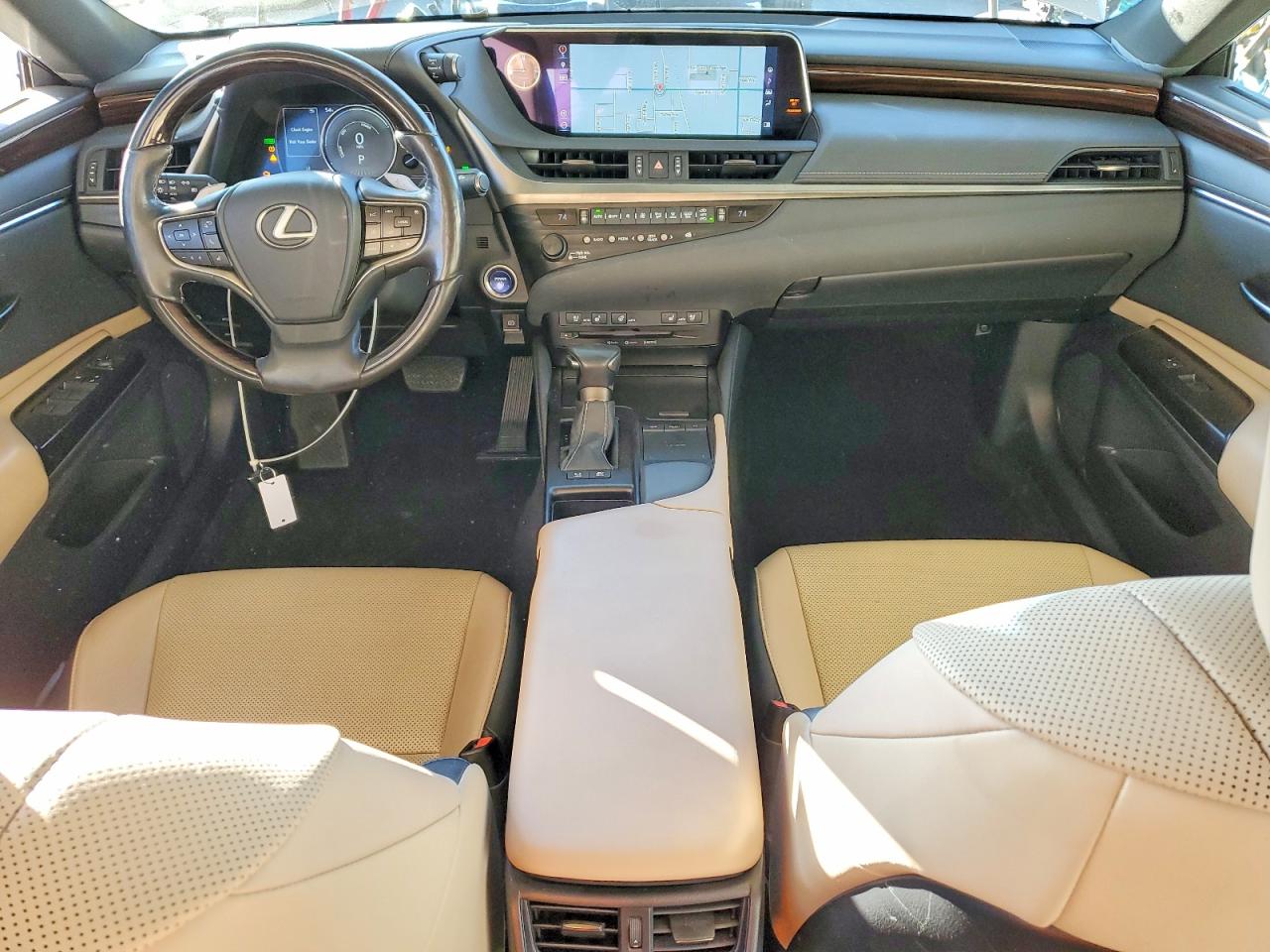 2019 LEXUS ES 300H photo 8