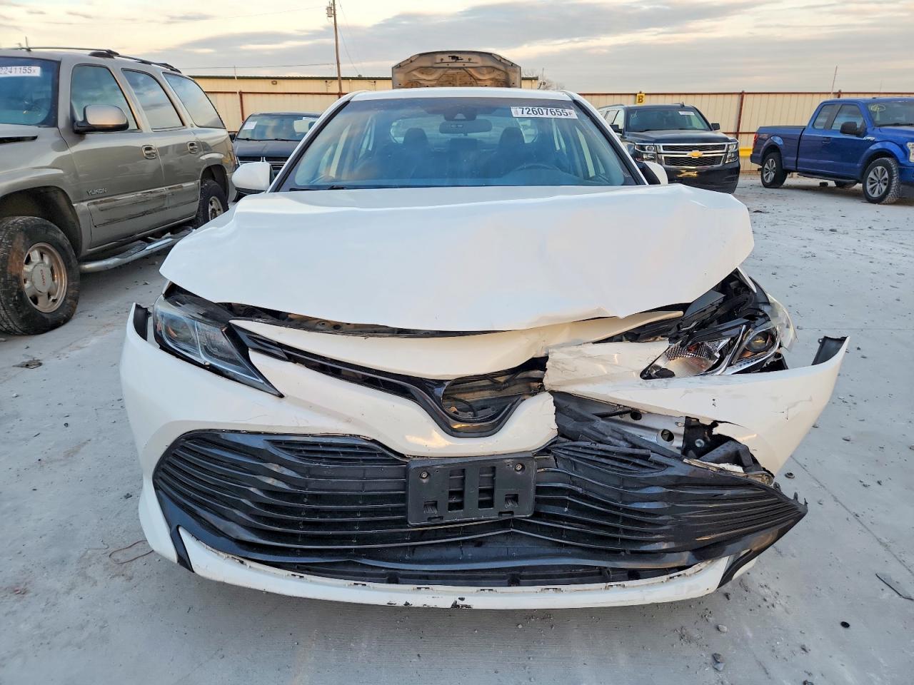 2020 TOYOTA CAMRY photo 5