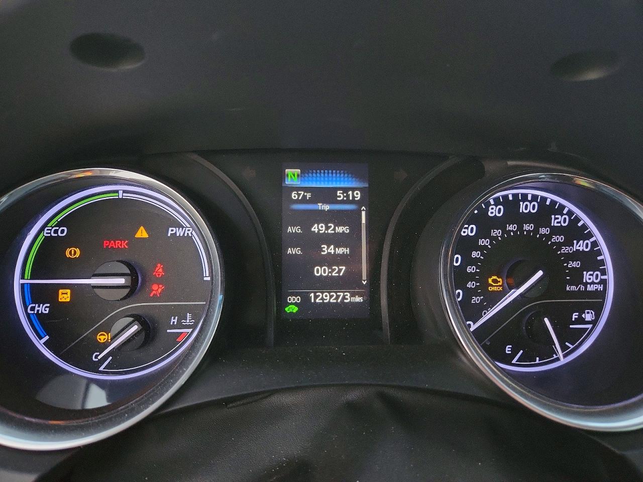 2020 TOYOTA CAMRY photo 9