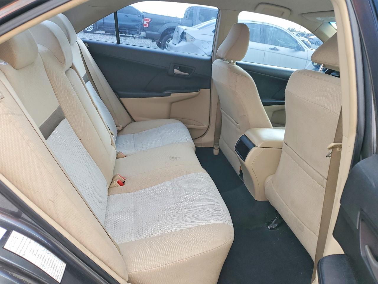 2012 TOYOTA CAMRY LE photo 19