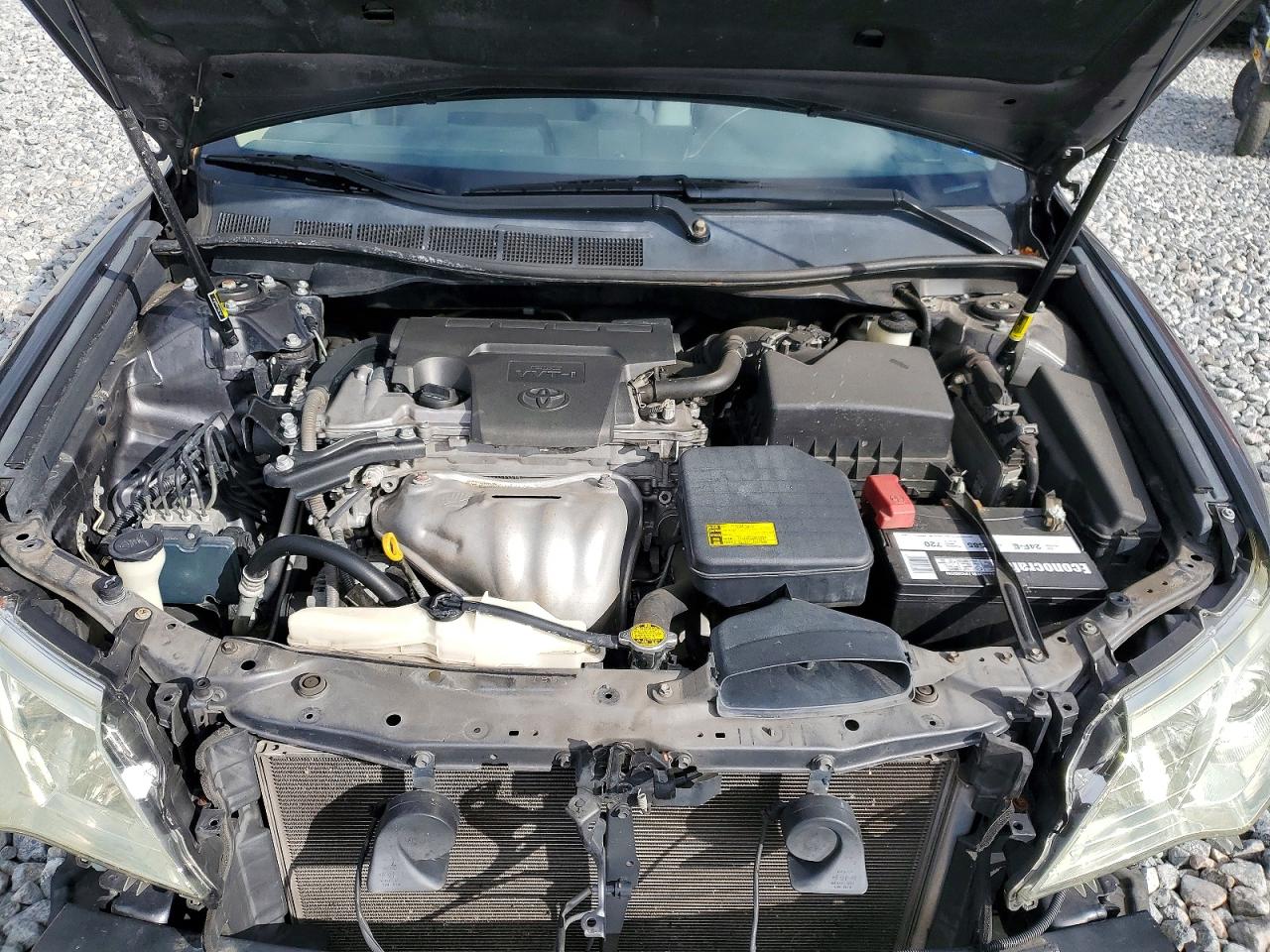 2012 TOYOTA CAMRY LE photo 21