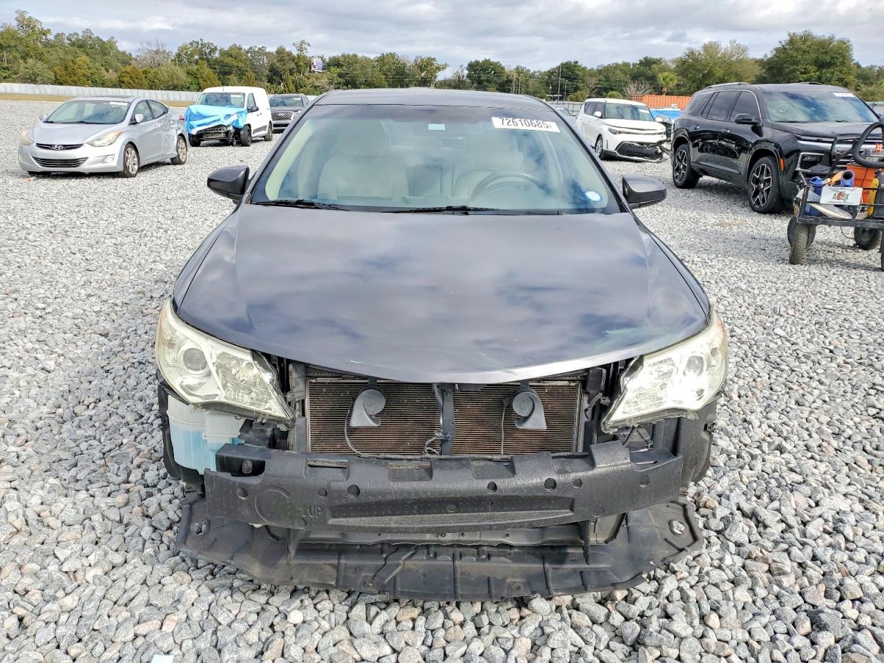 2012 TOYOTA CAMRY LE photo 9