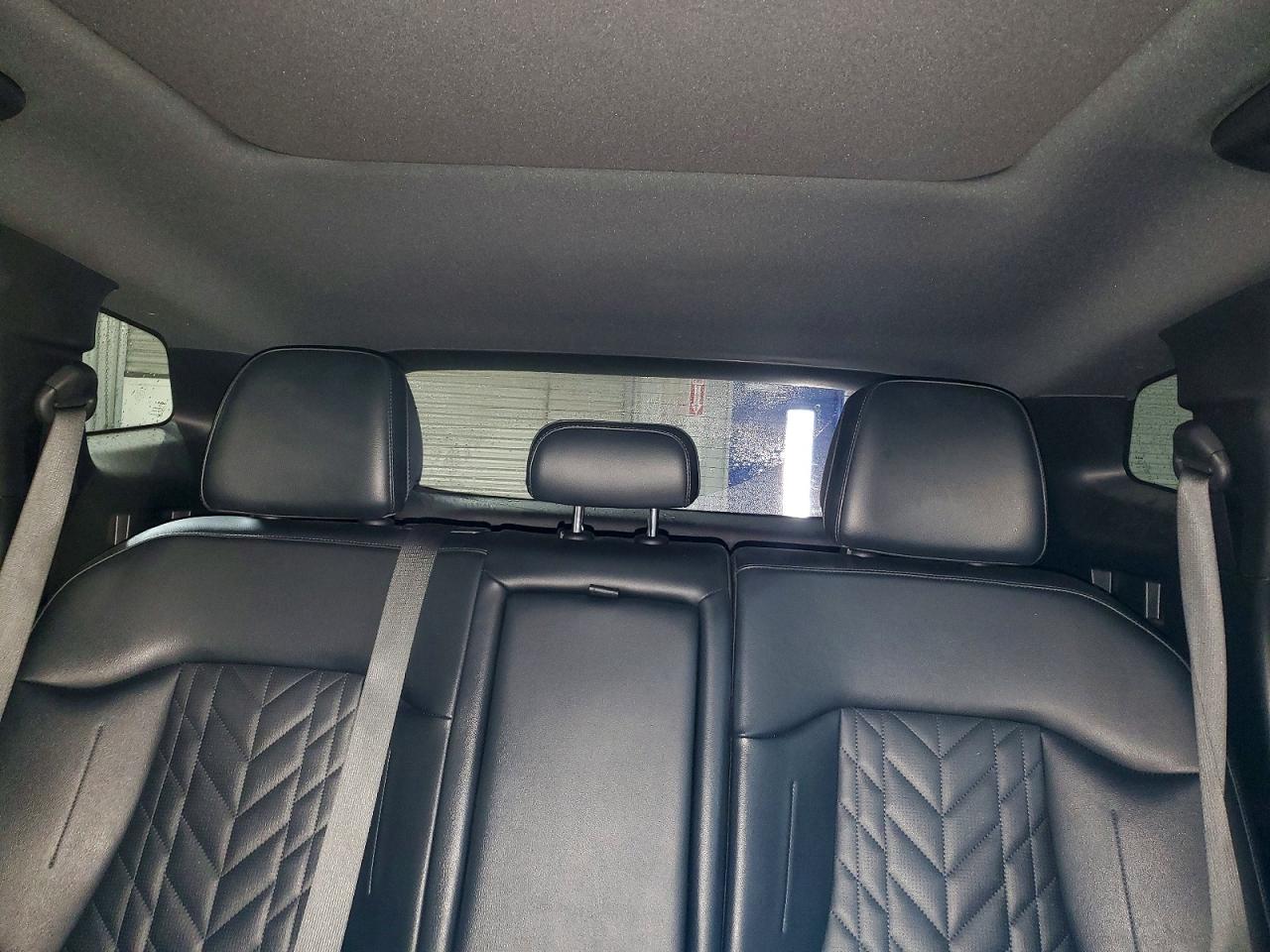2023 KIA SPORTAGE X-LINE photo 28