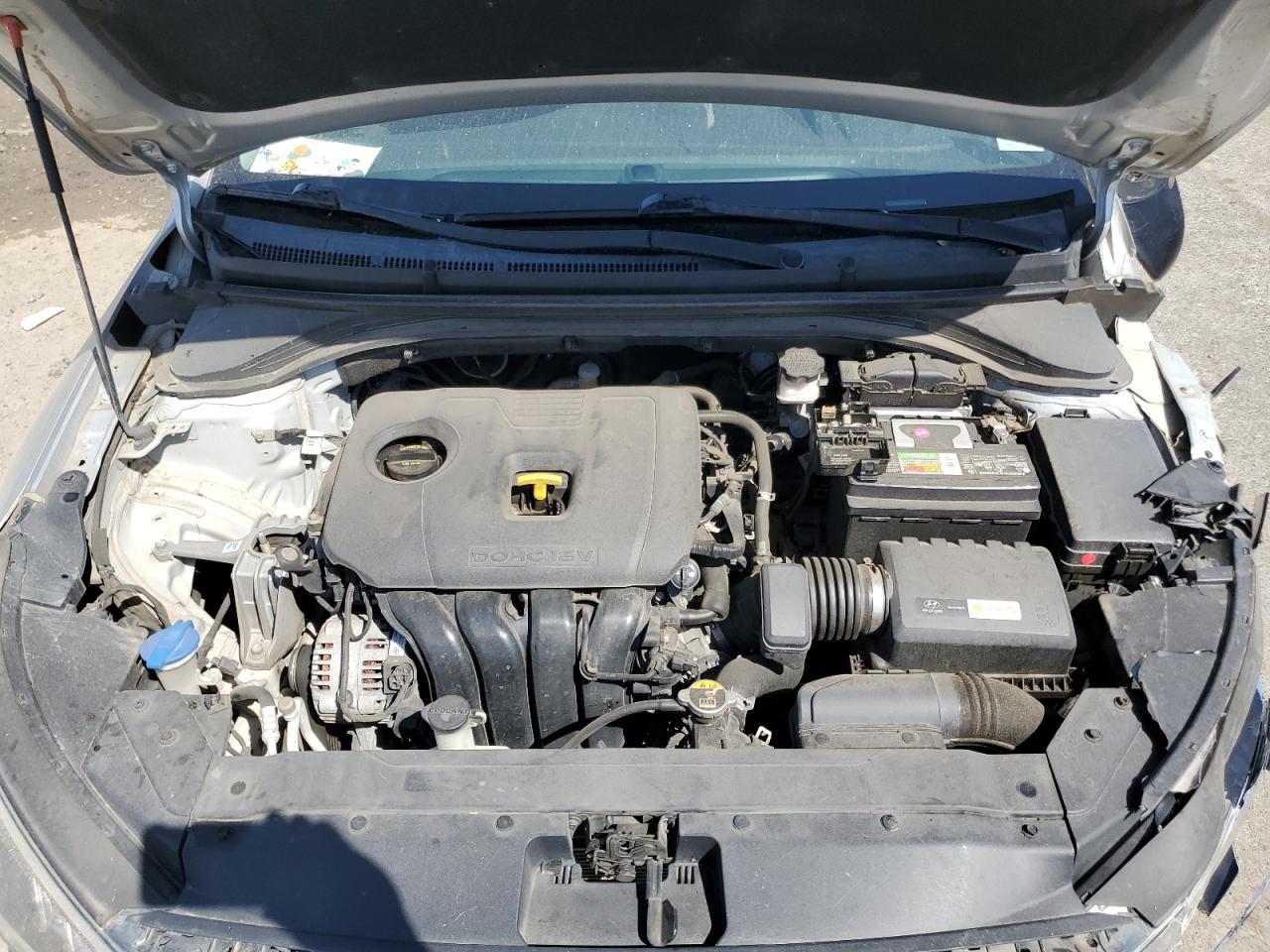 2019 HYUNDAI ELANTRA SEL photo 21