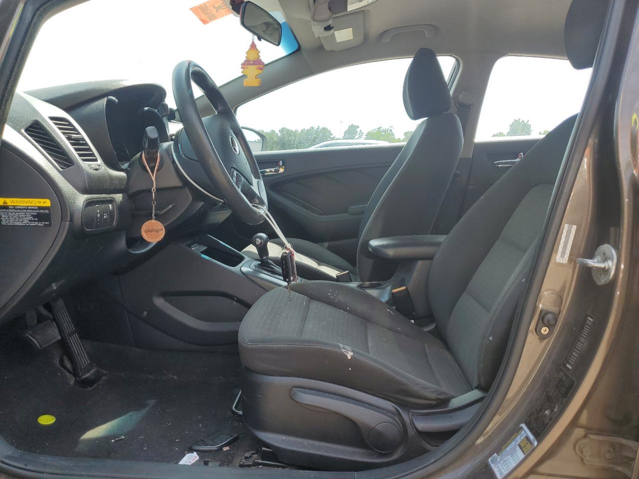 2015 KIA FORTE LX photo 7