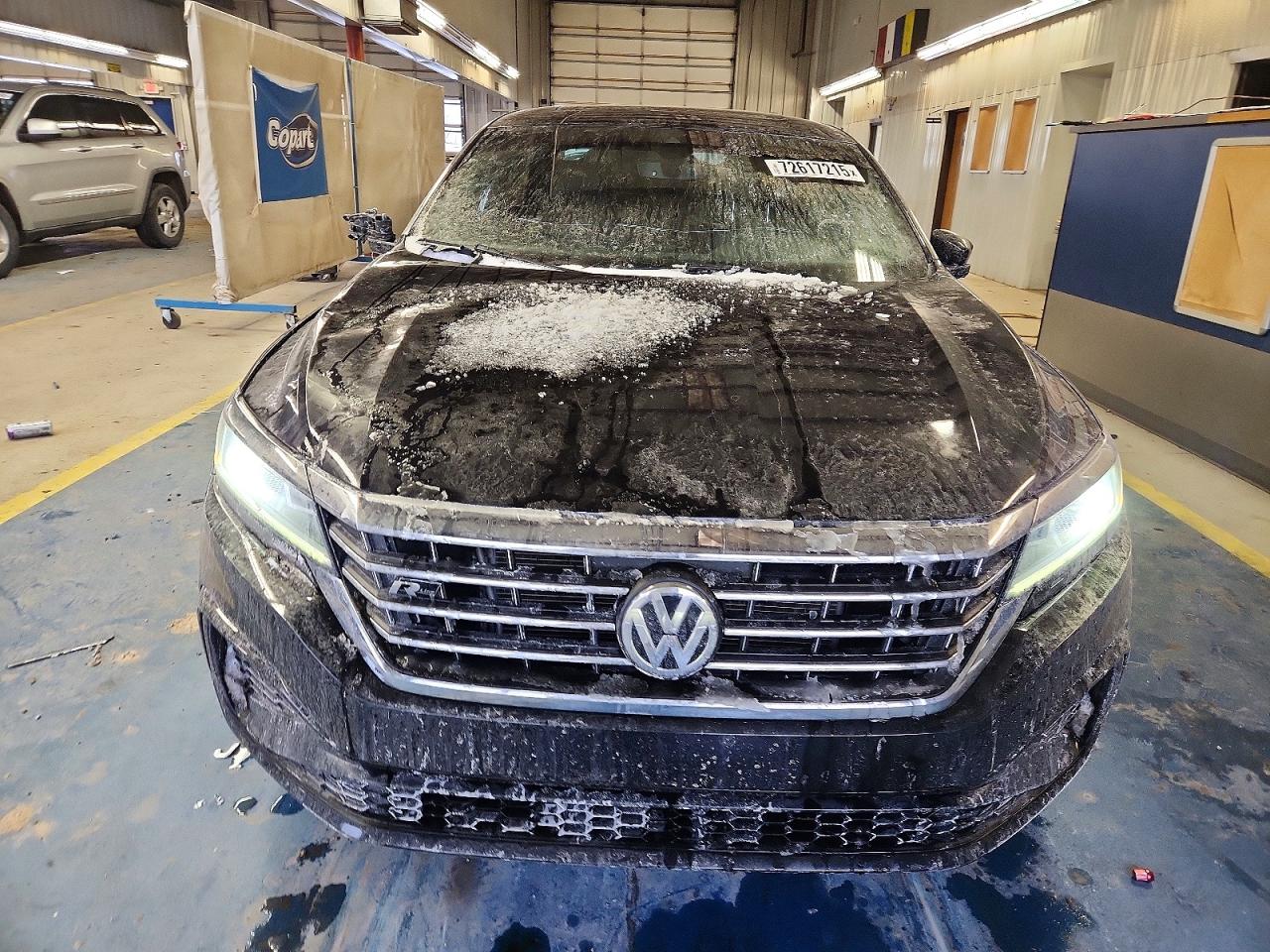 2021 VOLKSWAGEN PASSAT R-LINE photo 5