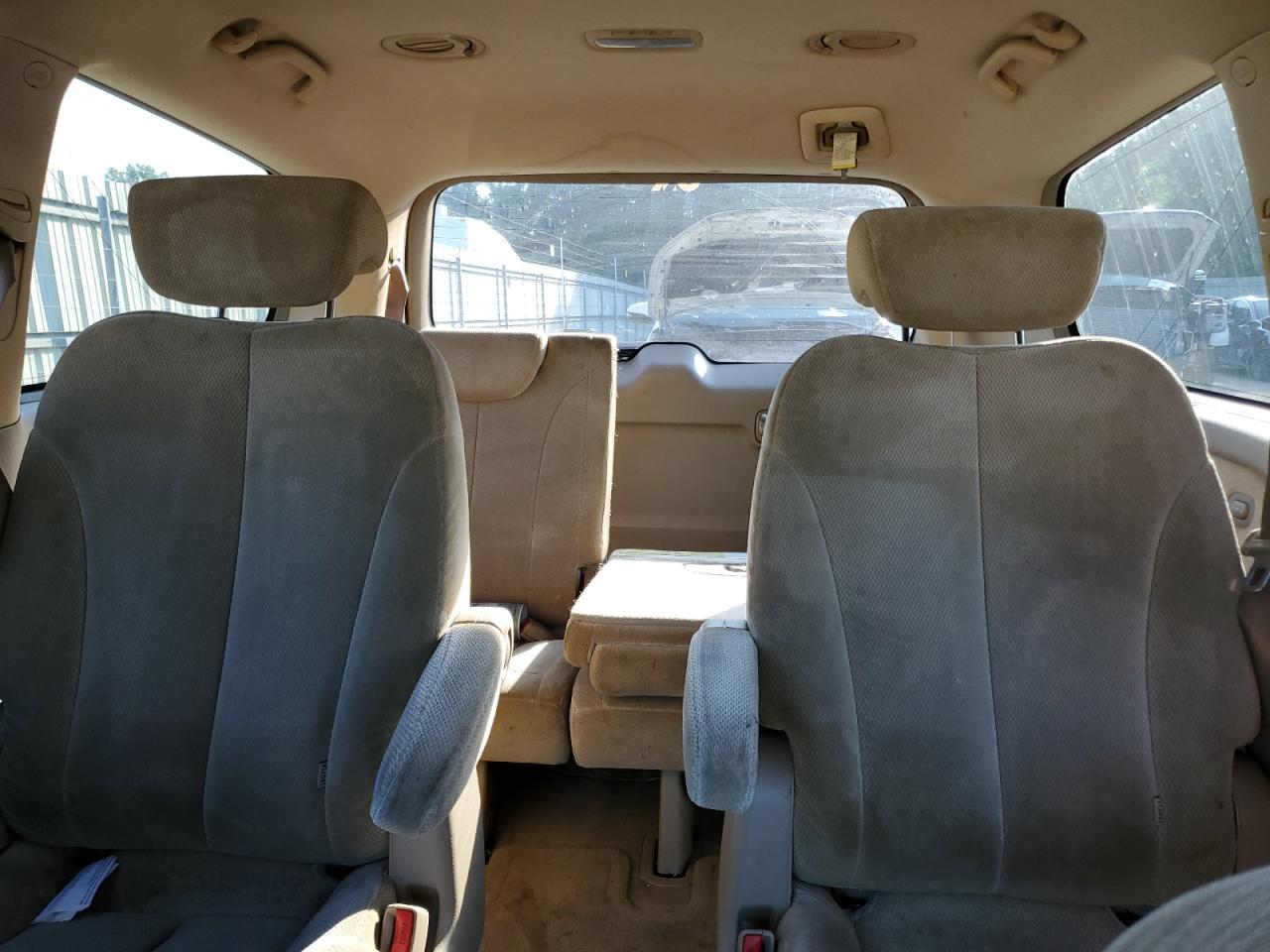 2006 KIA SEDONA EX photo 19
