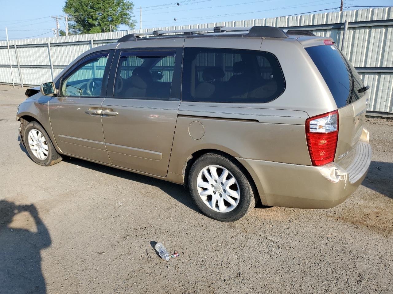 2006 KIA SEDONA EX photo 3
