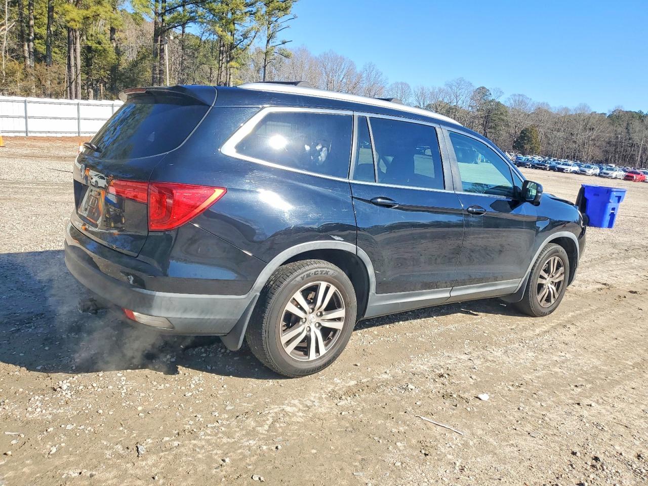 2016 HONDA PILOT EXL photo 3