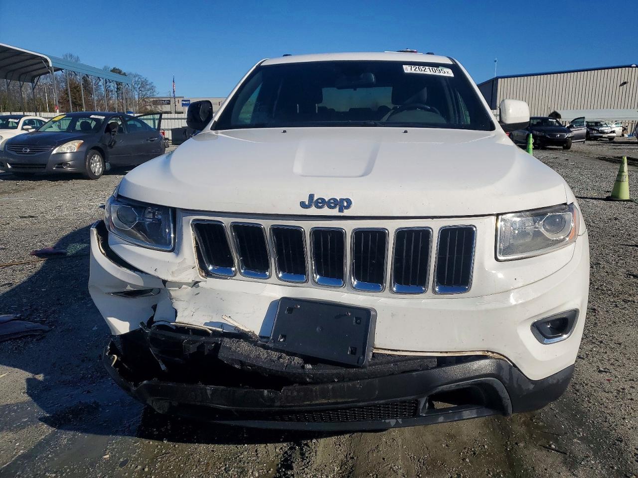 2016 JEEP GRAND CHEROKEE LAREDO photo 5