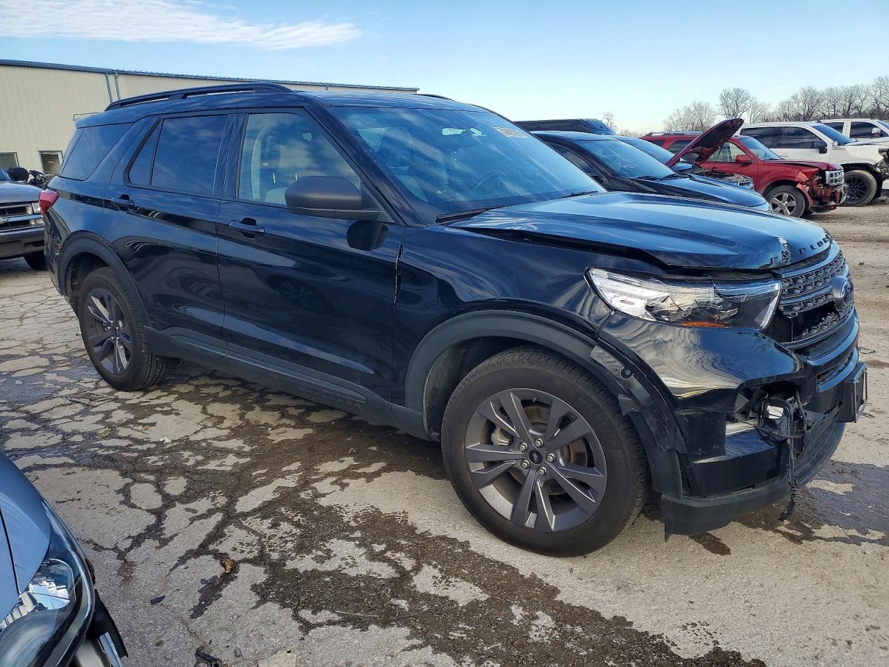 2021 FORD EXPLORER XLT photo 7