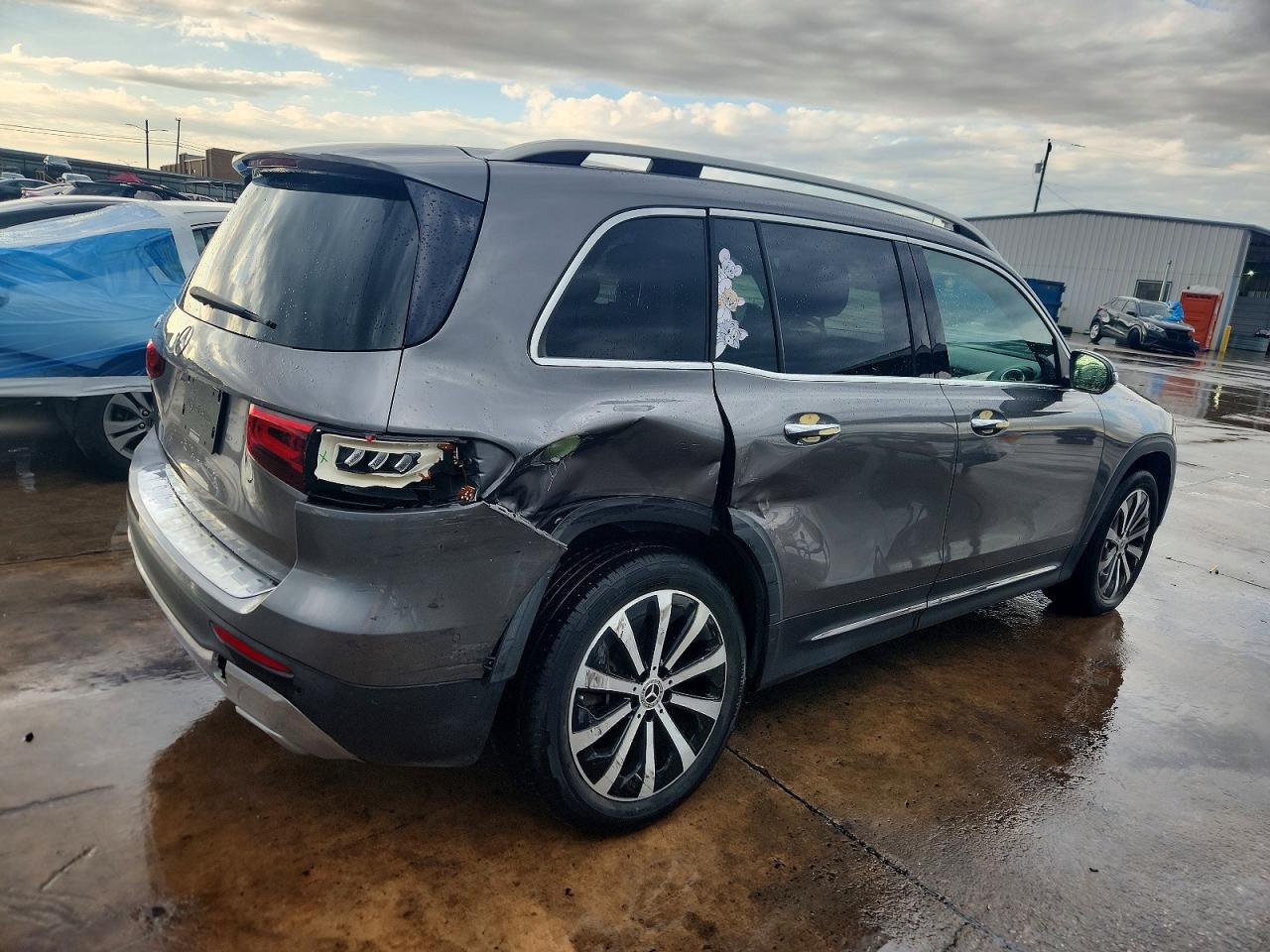 2021 MERCEDES-BENZ GLB 250 photo 5
