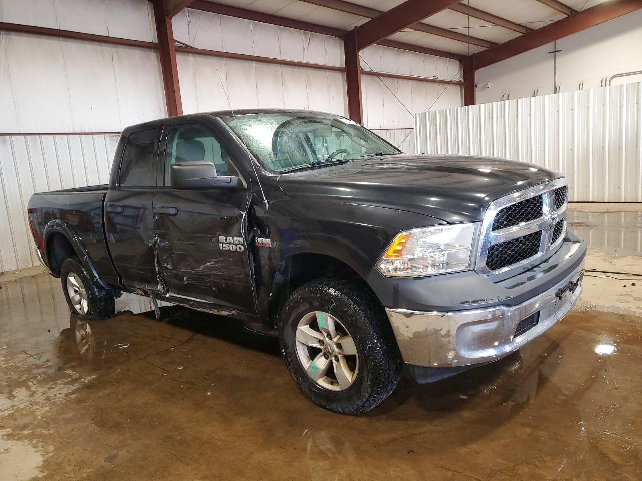 2015 RAM 1500 ST photo 4