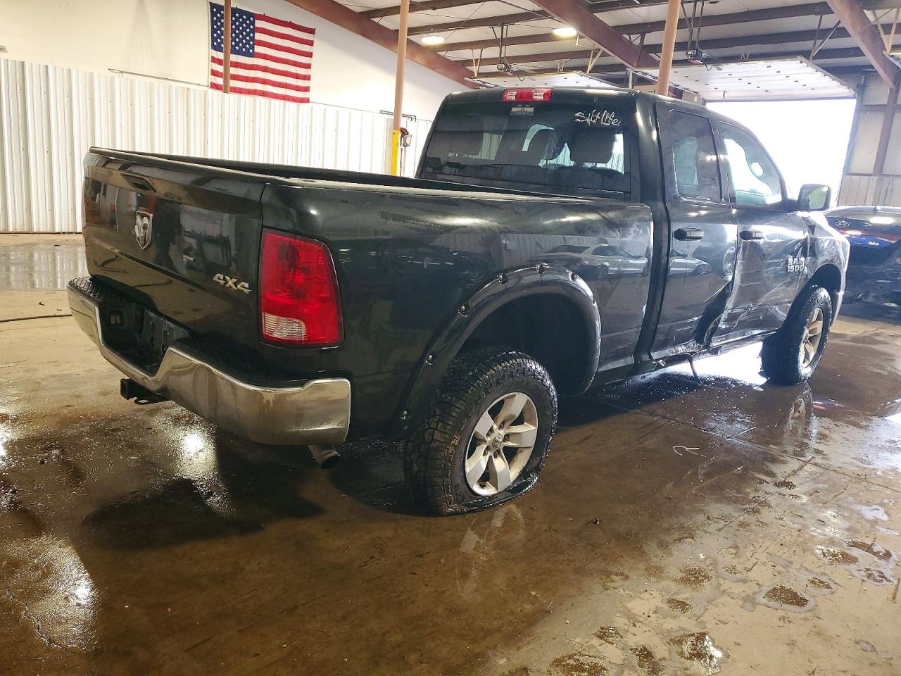 2015 RAM 1500 ST photo 3
