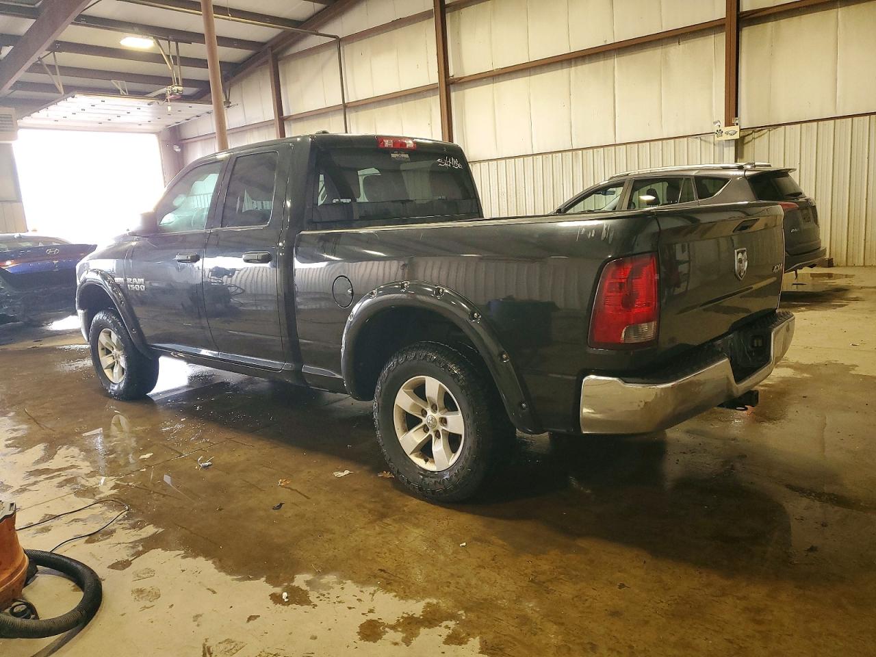 2015 RAM 1500 ST photo 2