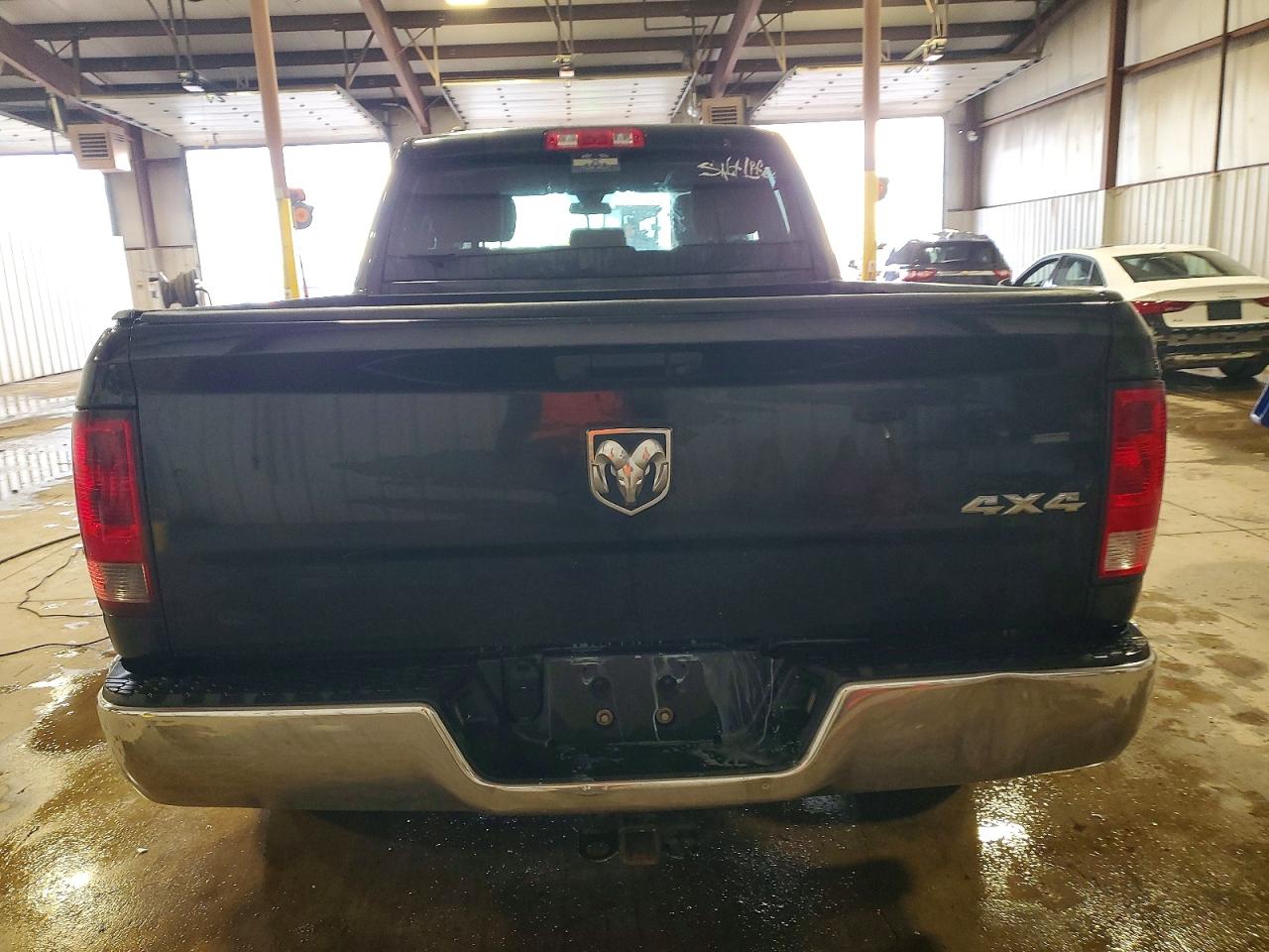 2015 RAM 1500 ST photo 6
