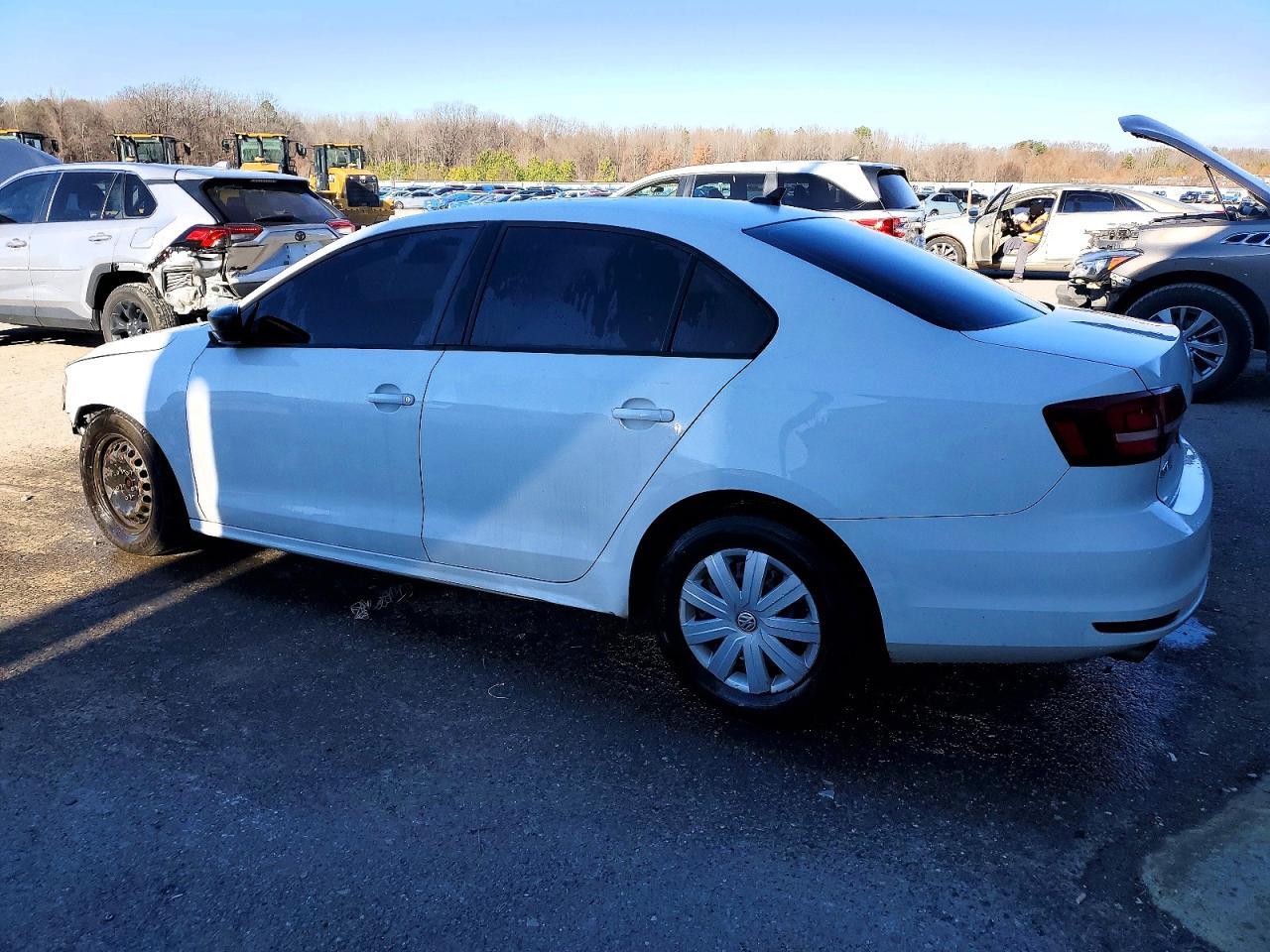 2016 VOLKSWAGEN JETTA S photo 2