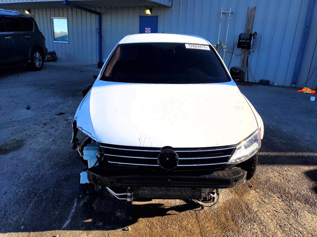 2016 VOLKSWAGEN JETTA S photo 5