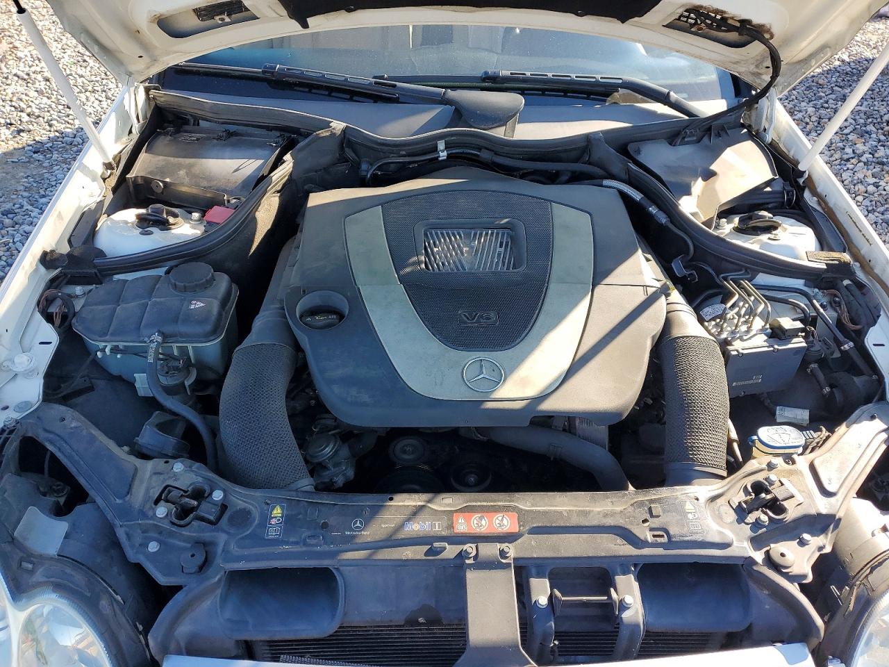 2009 MERCEDES-BENZ CLK 350 photo 21