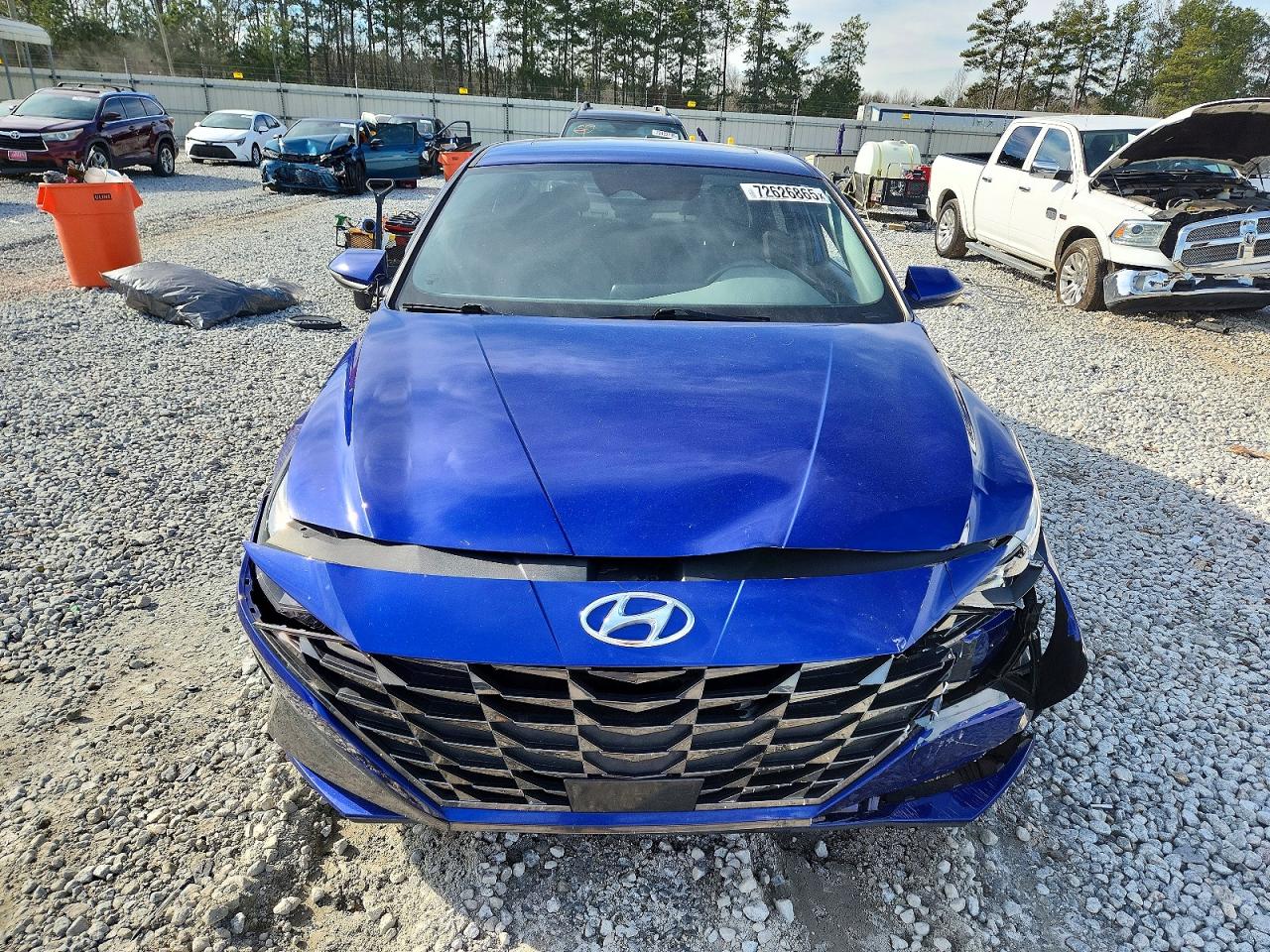 2022 HYUNDAI ELANTRA photo 5