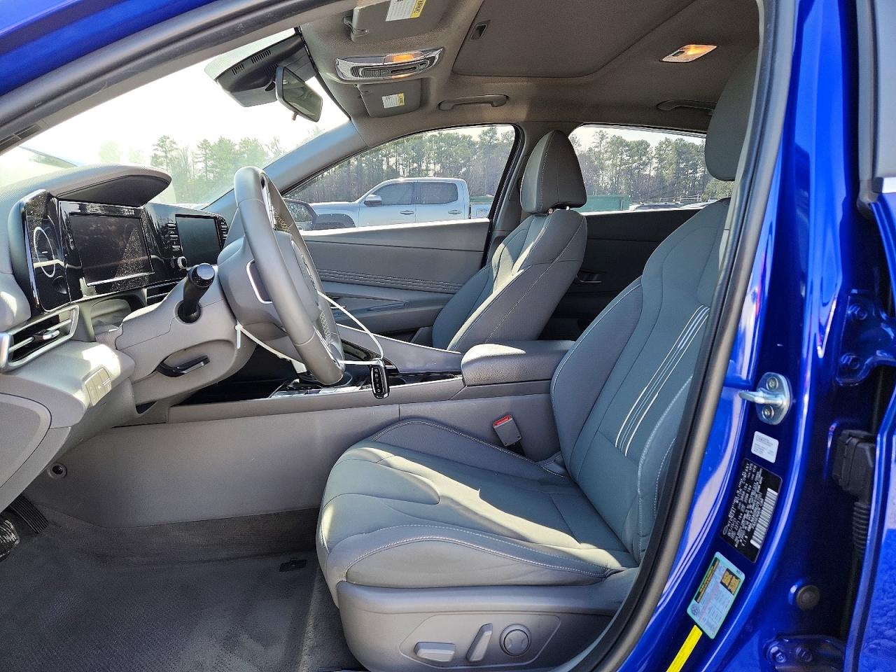2022 HYUNDAI ELANTRA photo 7