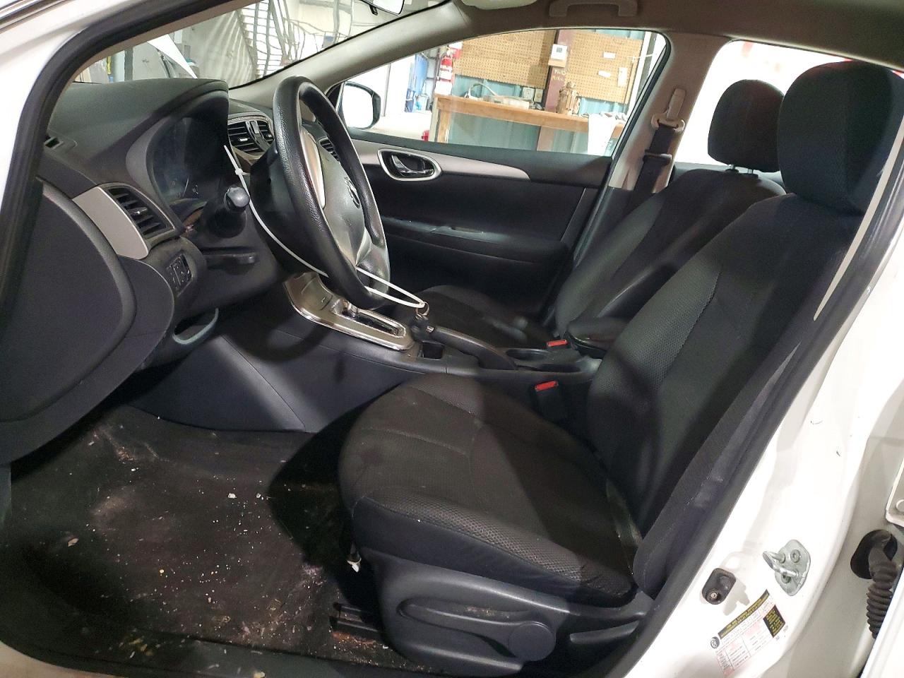2013 NISSAN SENTRA S photo 13