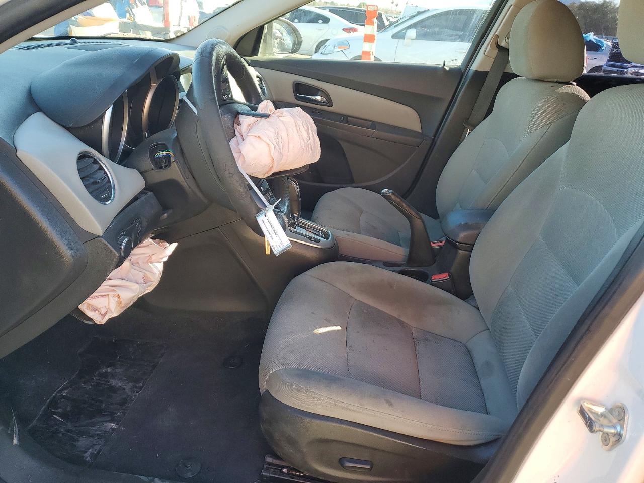 2016 CHEVROLET CRUZE LIMITED LT photo 7