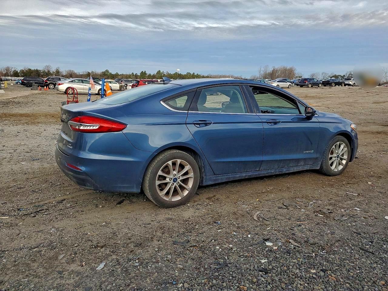 2019 FORD FUSION SE photo 7