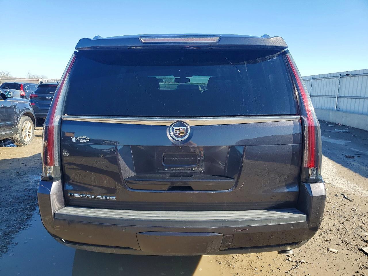 2015 CADILLAC ESCALADE photo 6