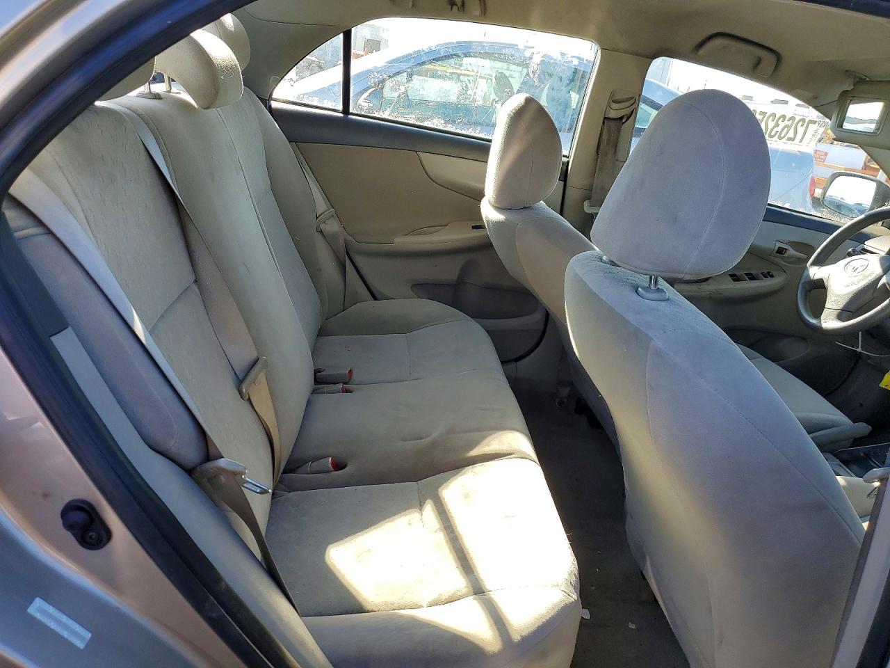 2009 TOYOTA COROLLA LE photo 10