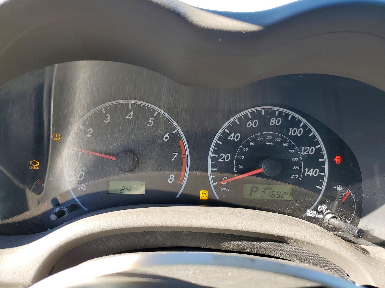2009 TOYOTA COROLLA LE photo 9