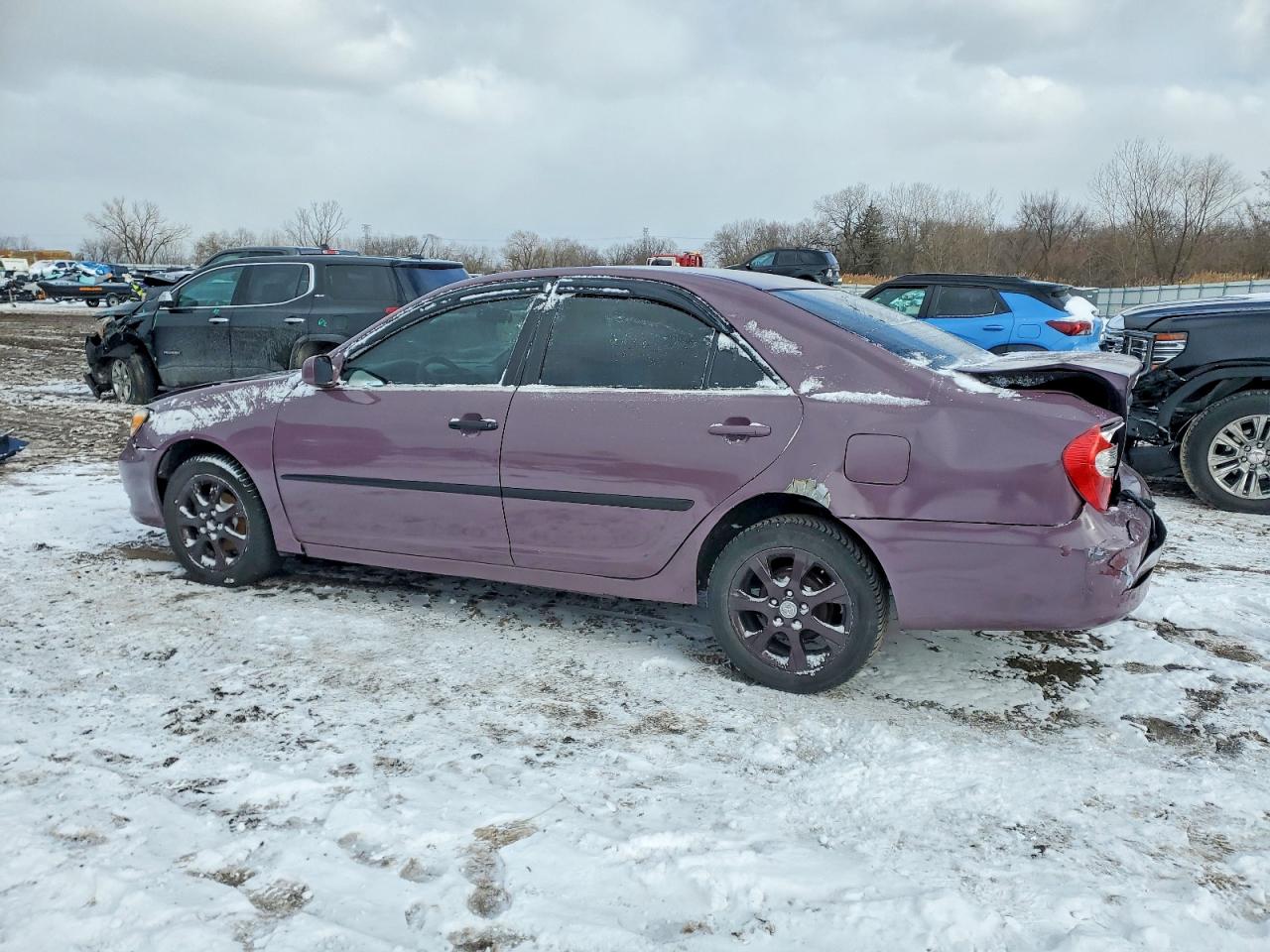 2003 TOYOTA CAMRY LE photo 4