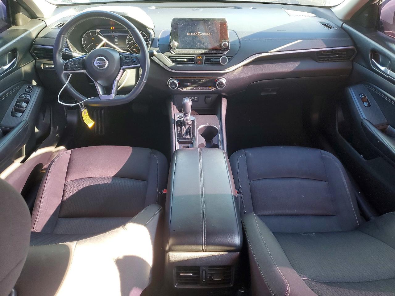 2019 NISSAN ALTIMA SV photo 15