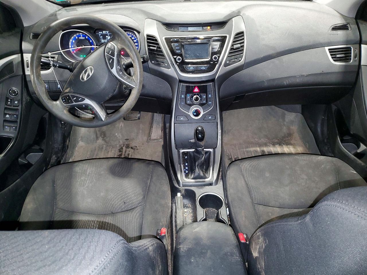 2016 HYUNDAI ELANTRA SE photo 22