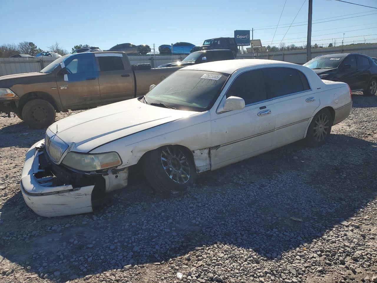 2007 LINCOLN TOWN CAR