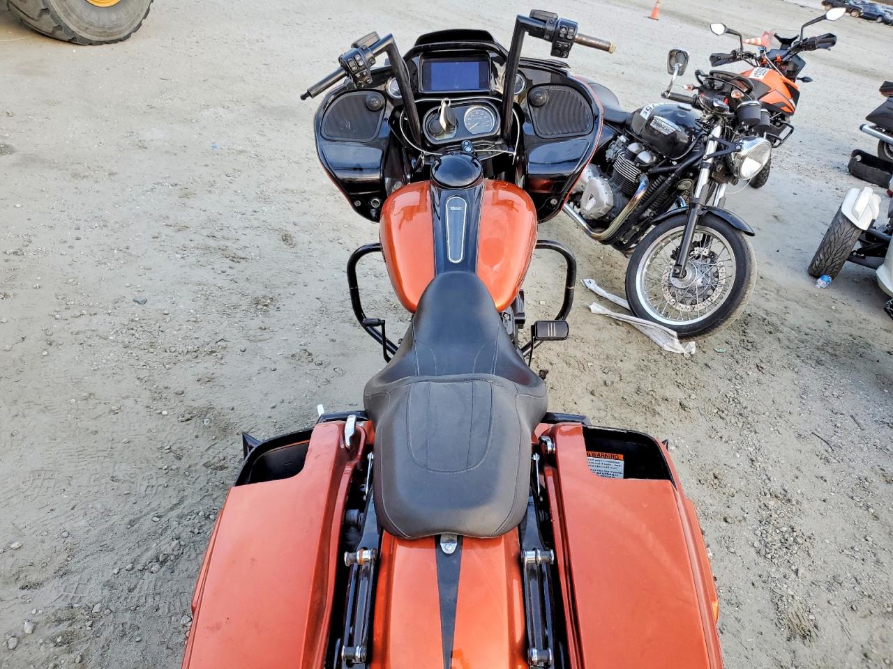 2019 HARLEY-DAVIDSON FLTRXS photo 6