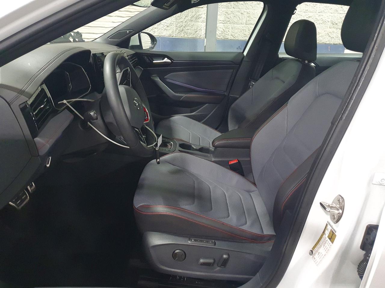 2025 VOLKSWAGEN JETTA GLI AUTOBAHN photo 13
