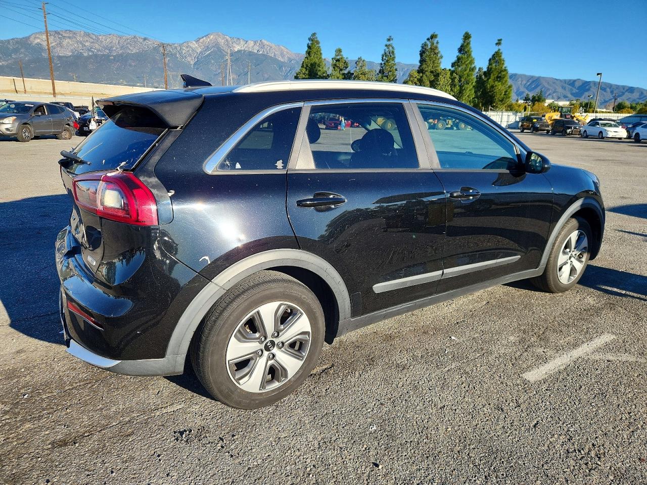 2019 KIA NIRO FE photo 3