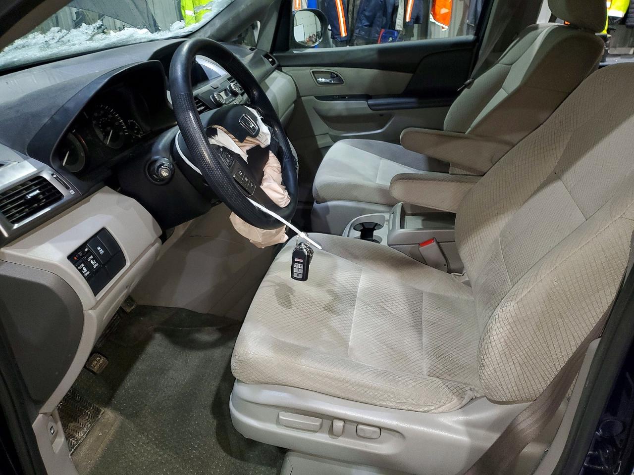 2016 HONDA ODYSSEY SE photo 7