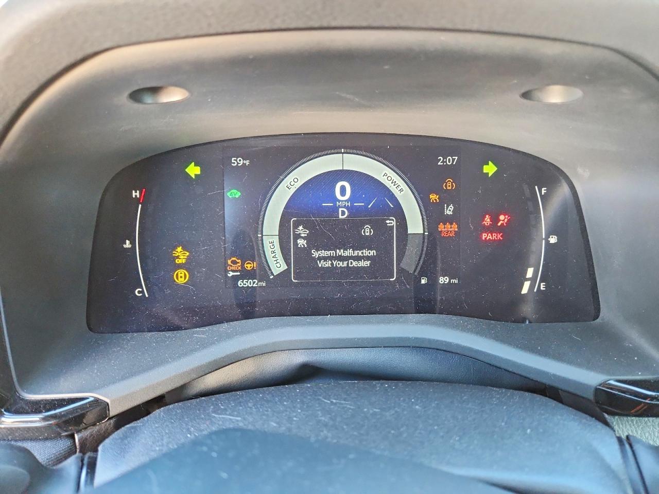 2025 TOYOTA CAMRY XSE photo 9