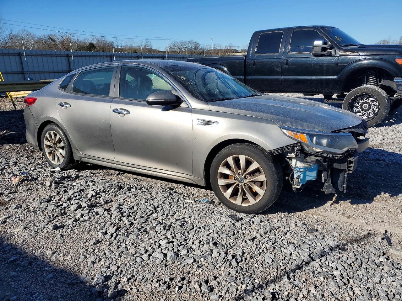 2018 KIA OPTIMA LX photo 10