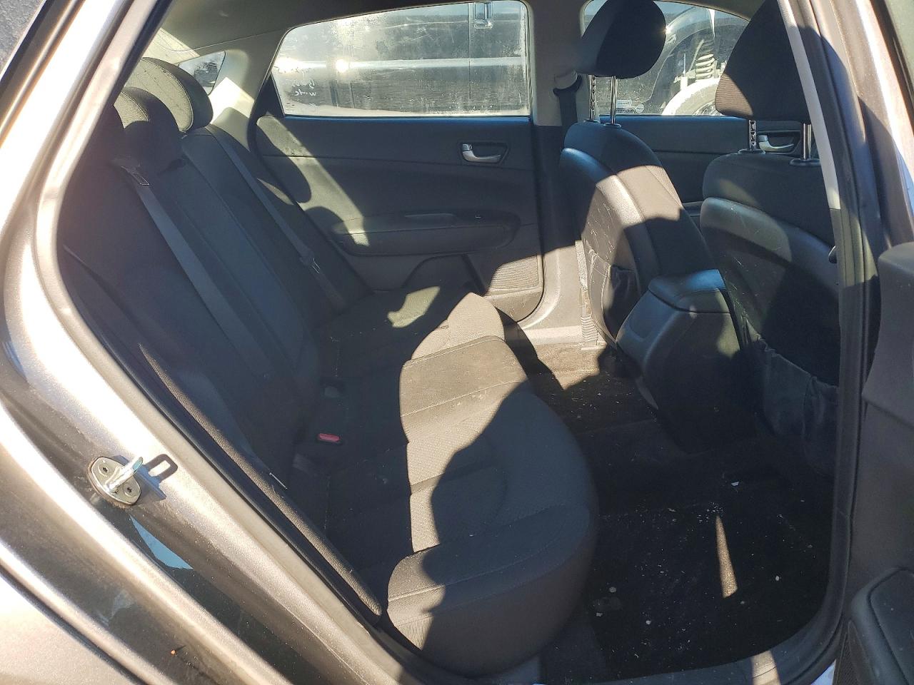 2018 KIA OPTIMA LX photo 28