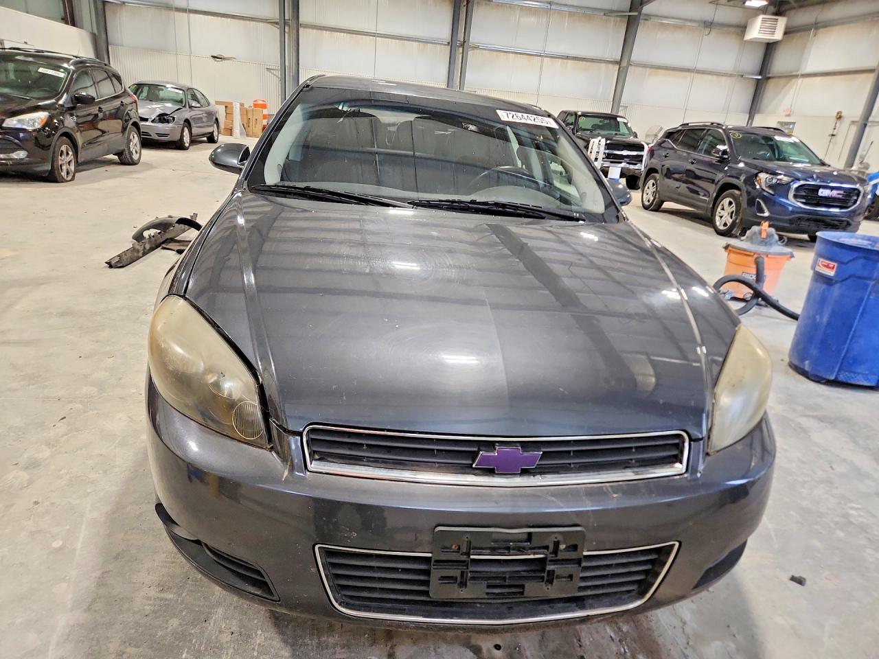 2011 CHEVROLET IMPALA photo 9