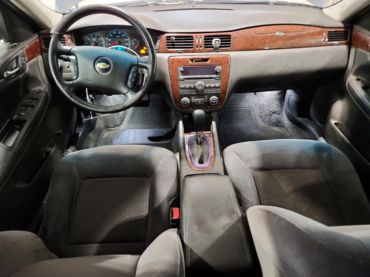 2011 CHEVROLET IMPALA photo 15