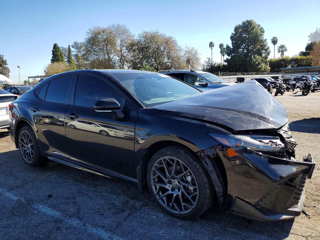 2025 TOYOTA CAMRY XSE photo 7