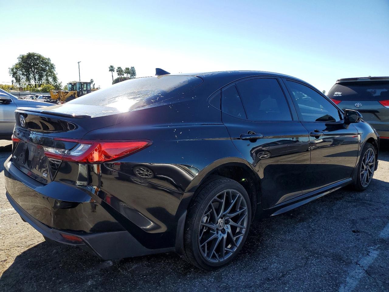 2025 TOYOTA CAMRY XSE photo 5