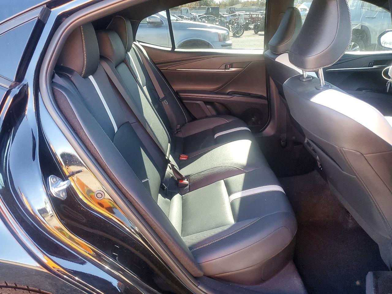 2025 TOYOTA CAMRY XSE photo 19